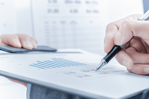 Groupe de pics de montagne de Chongqing